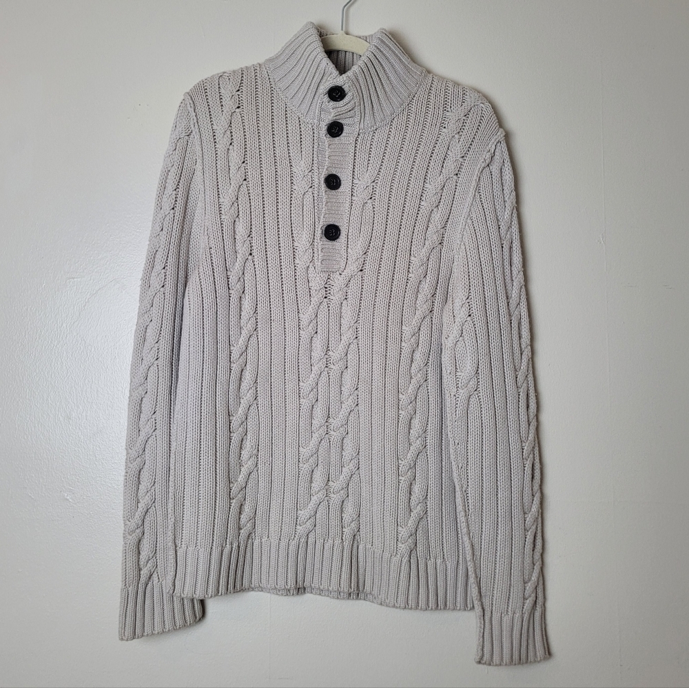 Vintage Banana Republic Extra Fine Merino Wool‎ Cable Knit Sweater